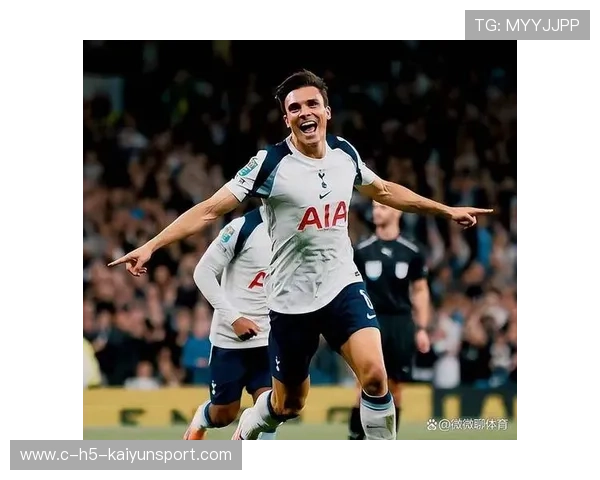 曼联全力迎战热刺，战术调整决定争四成败