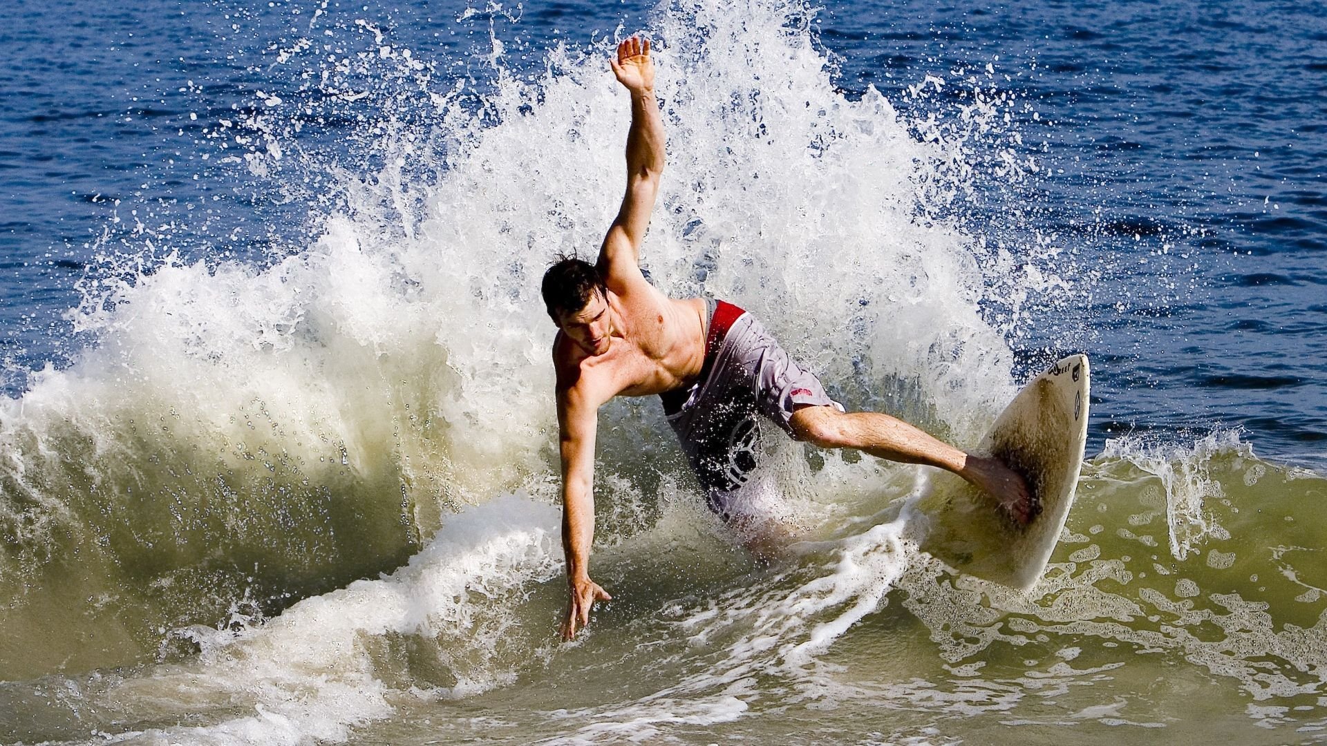 Kaiyun官方登录入口-勇士队继续领跑联盟，冲击三连冠，勇士队内最新训练赛